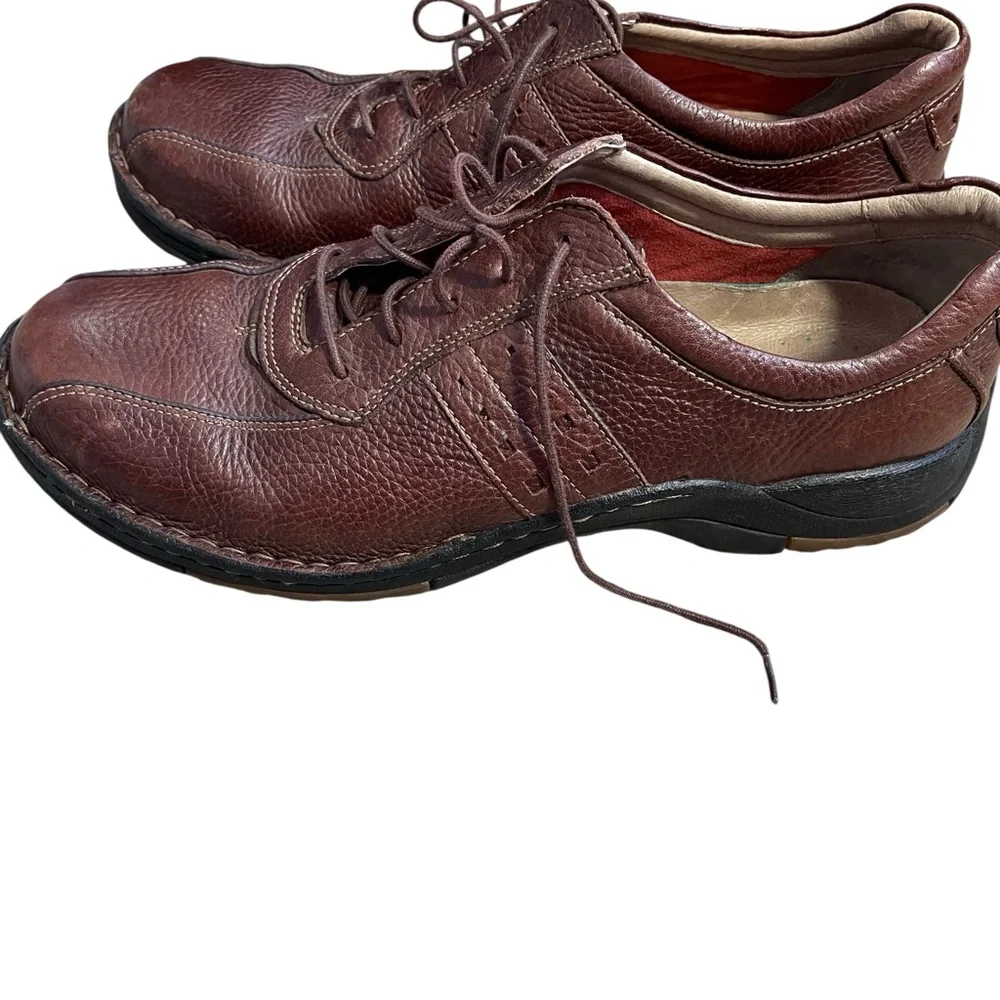 Clarks questions leave